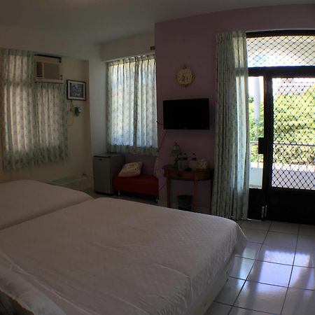 Zizai Garden Bed And Breakfast Хуалиен Сити Екстериор снимка