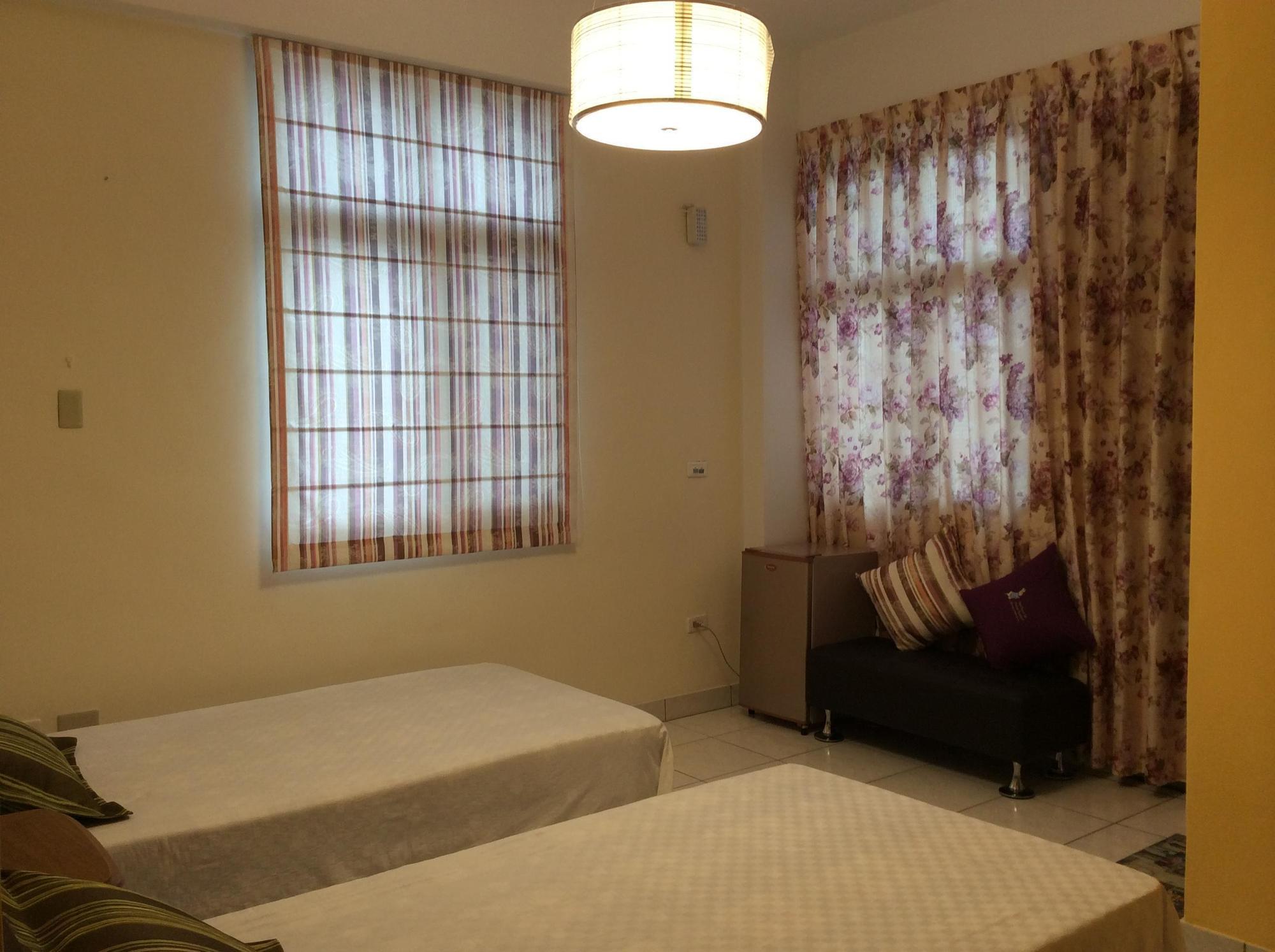Zizai Garden Bed And Breakfast Хуалиен Сити Екстериор снимка