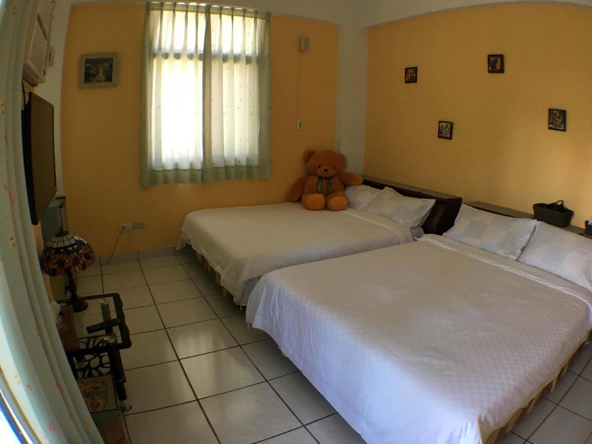 Zizai Garden Bed And Breakfast Хуалиен Сити Екстериор снимка